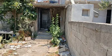 Annesini döverek öldürdü, bayıldı diye yardım istedi