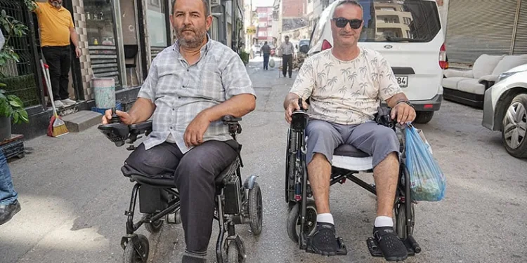 Bursa’da engele takılmadan ibadet etmek istiyorlar