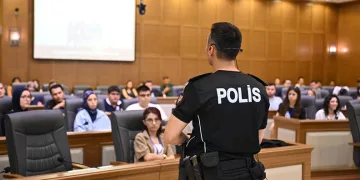 Büyükşehirde stajyerler oryantasyon eğitiminde