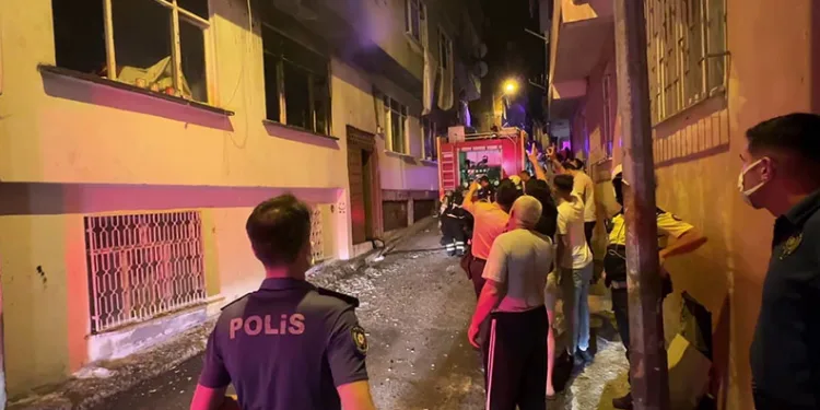 Metruk okulda yangın