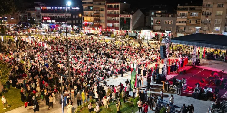 İnegöl 15 Temmuz’un 9. Yılında demokrasi için yine meydanlarda