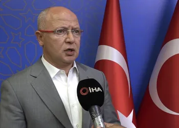 Engelli oğlu 1 aydır kayıp, gözü yollarda kaldı