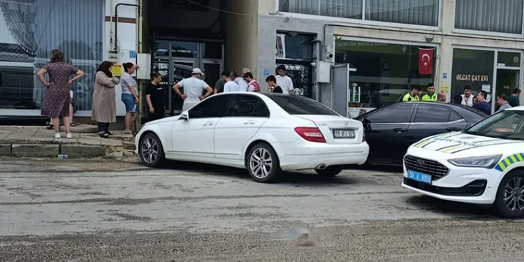 Tekirdağ’da çiftlerin kavgası kanlı bitti