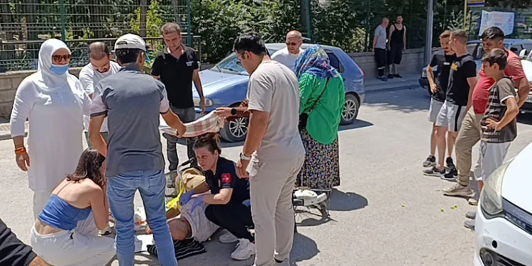 Bursa’da otomobilin çarptığı bisikletli yaralandı