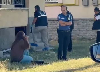 Ekmek alma tartışmasında bıçaklanarak öldürüldü