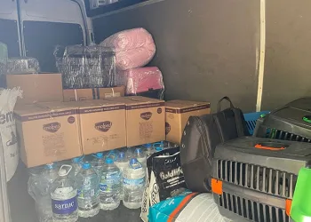 İzmir’deki yangından etkilenen hayvanlara, Bursa’dan destek