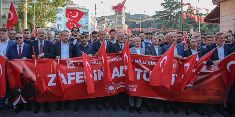 Nilüfer’deki orman yangını kontrol altına alındı