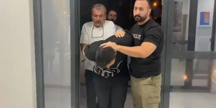 Vinç devrildi: Facia teğet geçti