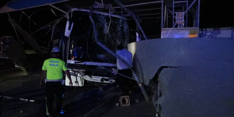 Metruk okulda yangın