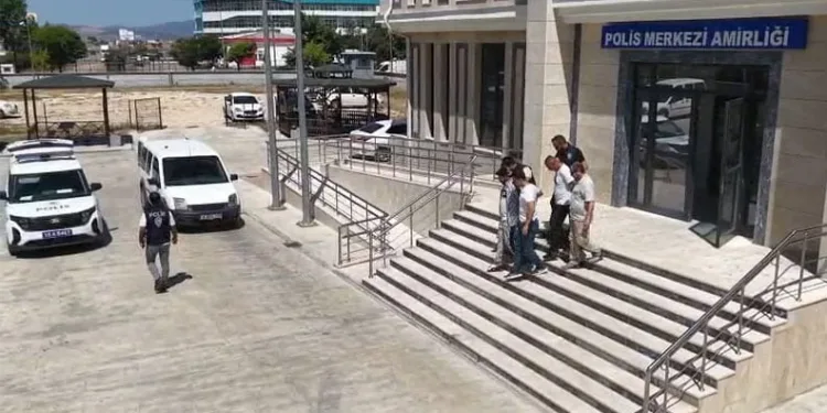 Bursa’da 20 yıl cezasıyla aranan şahıs yakalandı