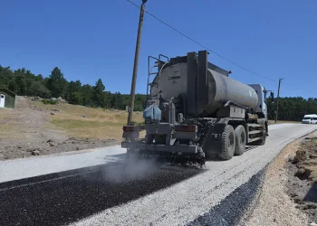 Büyükşehir’le yollara kalite, ulaşıma konfor geliyor