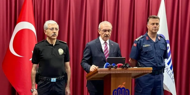 Adana’da yangında 5 inek telef oldu