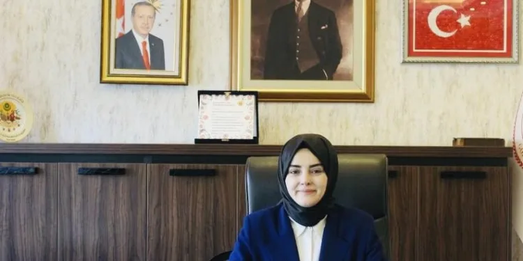 Güreşçinin dirseği kırıldı