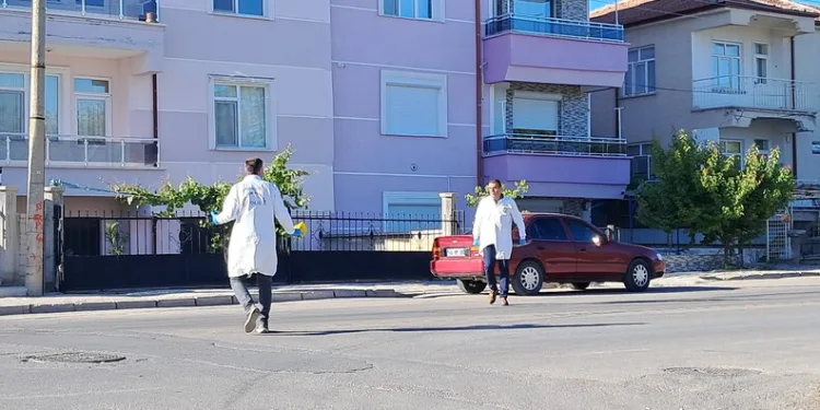 Güreşçinin dirseği kırıldı