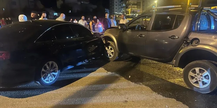 Güreşçinin dirseği kırıldı