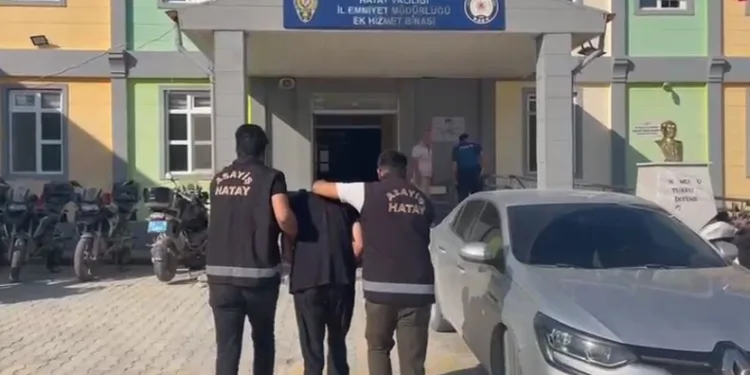 İzmir’de 44 yılla aranan hükümlü yakalandı