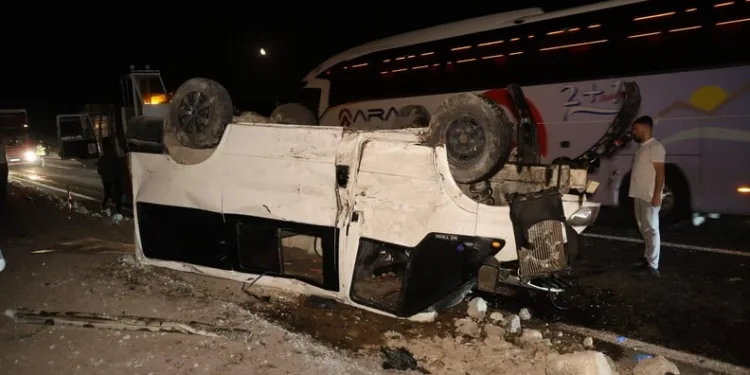 Kastamonu’da hafif ticari araç yamaca çarptı: 1 yaralı