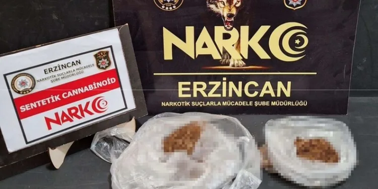 Kastamonu’da hafif ticari araç yamaca çarptı: 1 yaralı