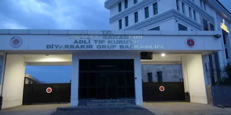 ‘Uyuşturucu ticareti’ suçundan yargılanan sanığa 15 yıl 9 ay hapis cezası