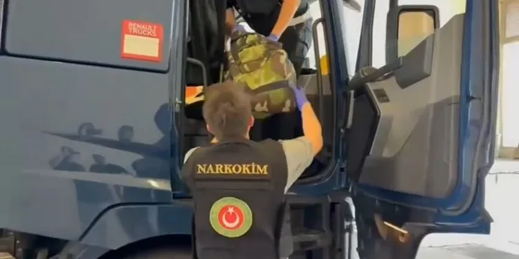 Eşini ütüyle öldüren zanlıya ağırlaştırılmış müebbet