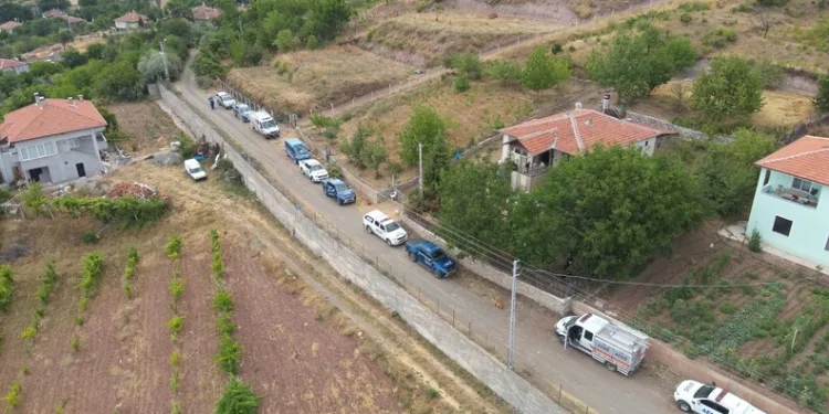 Burdur’da iki otomobil çarpıştı: 2 yaralı
