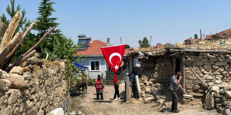 Line TV olay yerinde! Bilecik yangınında son durum