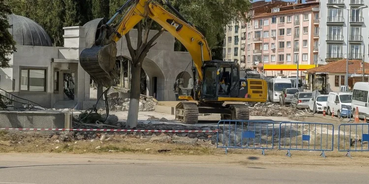 Kütahya’da sahipsiz sokak hayvanlarına doğal yaşam alanı