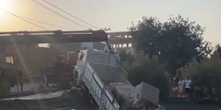 Suriye’de mühimmat deposunda yaşanan patlama Hatay’da hissedildi