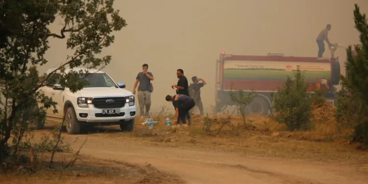 Bandırma’da polis kılığında 1 milyonluk dolandırıcılığa suçüstü