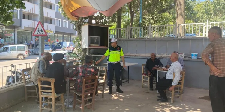 Kahramanmaraş yangınında ekiplerin zorlu mücadelesi