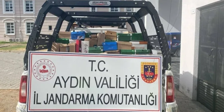 Isparta’da aranan 3 şahıs yakalanarak cezaevine gönderildi