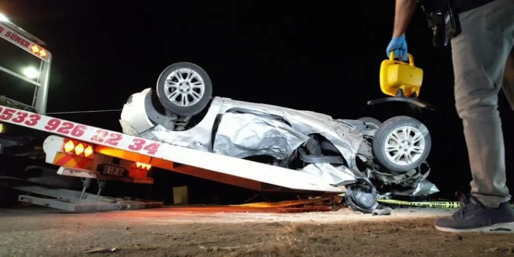 Isparta’da aranan 3 şahıs yakalanarak cezaevine gönderildi