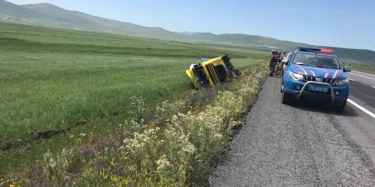 Isparta’da aranan 3 şahıs yakalanarak cezaevine gönderildi