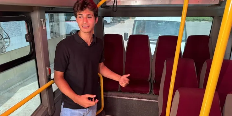 Elektrikli bisiklet ile motosiklet çarpıştı: 1 ağır yaralı