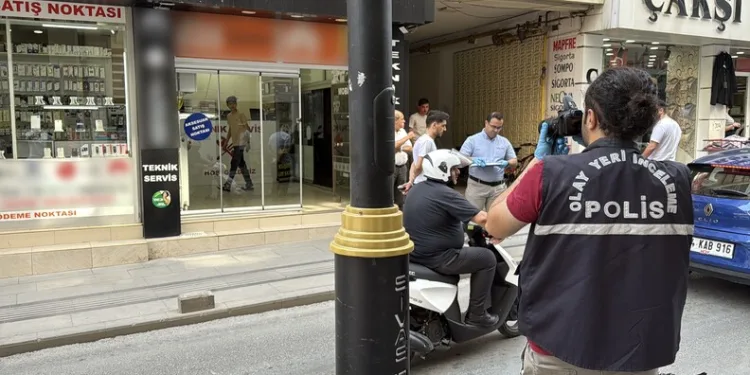 Osmaniye’de anız yangını dron ile görüntülendi