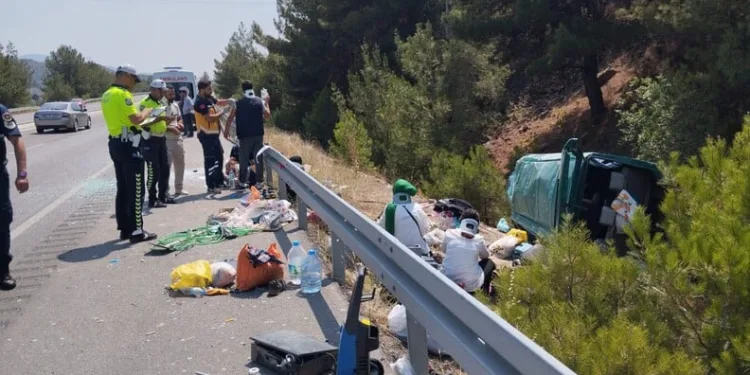 Osmaniye’de anız yangını dron ile görüntülendi