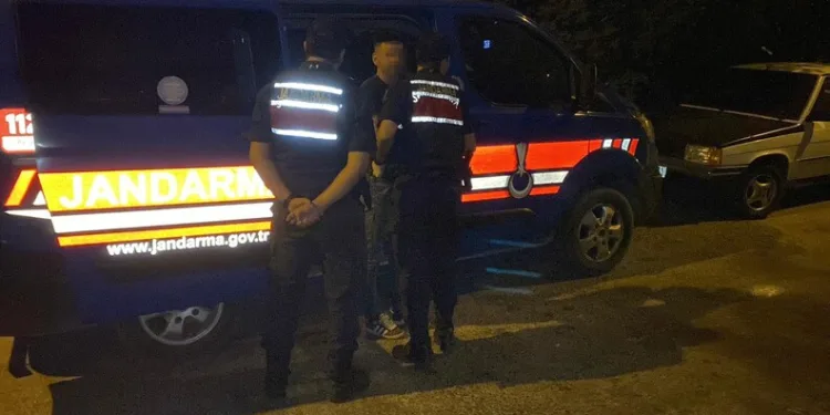 FETÖ üyesi şahıs jandarmadan kaçamadı
