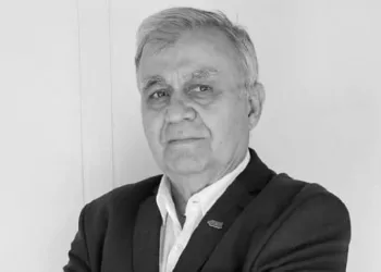 Engin Aksöz