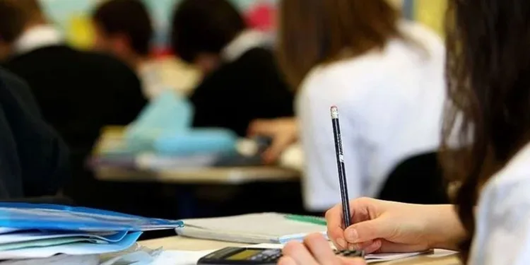 Lise eğitimi 2 yıla mı düşecek?