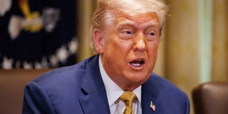 Trump’tan yeni ülkelere gümrük vergisi sinyali