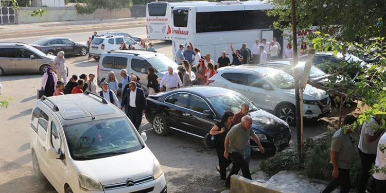 PKK’nın silah bırakma programını takip edecek heyet Irak’a geçiş yaptı