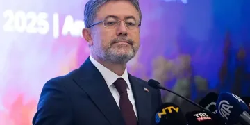 Bakan Yumaklı: “6 ildeki 7 yangını tamamen kontrol altında”