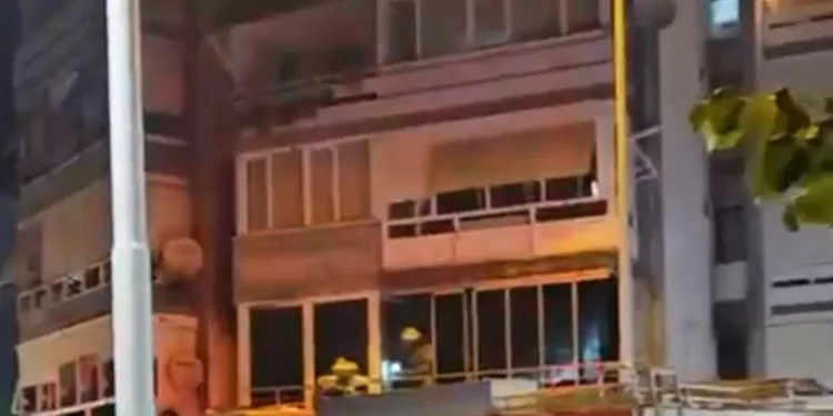 Bursa’da sitede yangın paniği