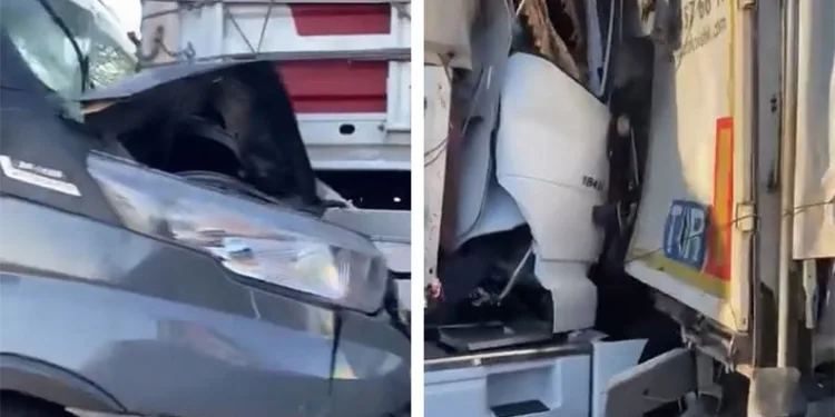 Bursa’da tır ve kamyonların karıştığı zincirleme kaza: 2 yaralı