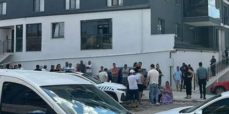 Edirne’de aile vahşeti: Eşini ve oğlunu boğarak öldürdü