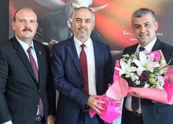 Bursa Şehir Hastanesi’nde devir teslim töreni