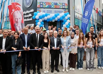 Gemlik Gençlik Merkezi hizmete açıldı