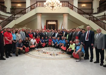 Başkan Karabatı’dan sivrisinek açıklaması: “Vatandaşımızı anlıyoruz, mücadeleyi sürdürüyoruz”