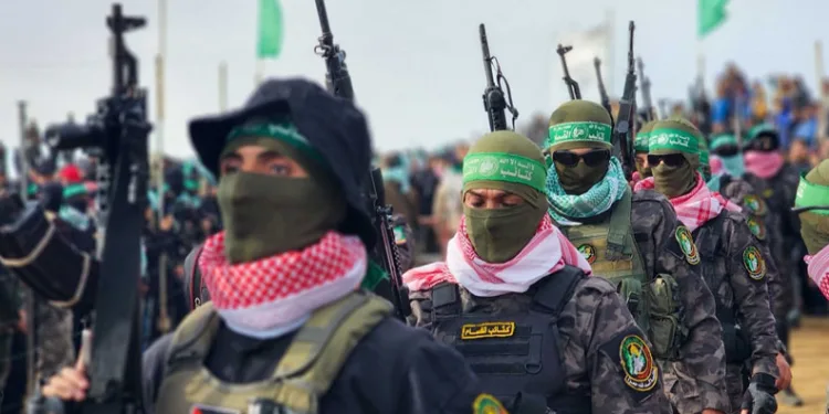 Hamas: “Netanyahu, işgali genişletme planlarıyla esirleri kurban ederek onlardan kurtulmayı amaçlıyor”