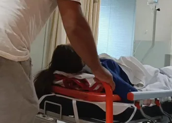 Bursa’da 3’üncü kattan düşen çocuk ağır yaralandı